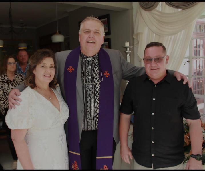 Wedding ceremony by Dr. Gerrit Rademeyer in Jansenville